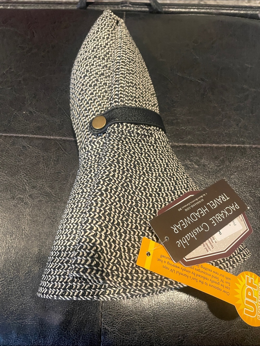 NWT Sand ‘n’ Sea Packable Snap and go Hat UPF Protection